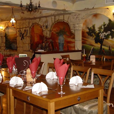 Hotel Don Quijote Koezepkori Panzio Es Etterem Lenti Zewnętrze zdjęcie