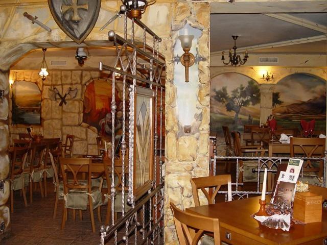 Hotel Don Quijote Koezepkori Panzio Es Etterem Lenti Zewnętrze zdjęcie